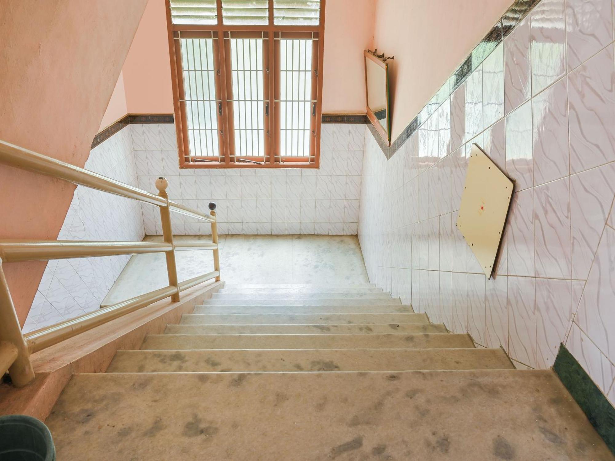 Hotel O Vel Vel Guest House Palni Dış mekan fotoğraf